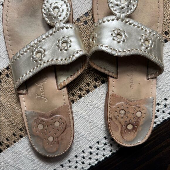 Jack Rogers Platinum Gold Slide Sandal - Picture 7 of 9